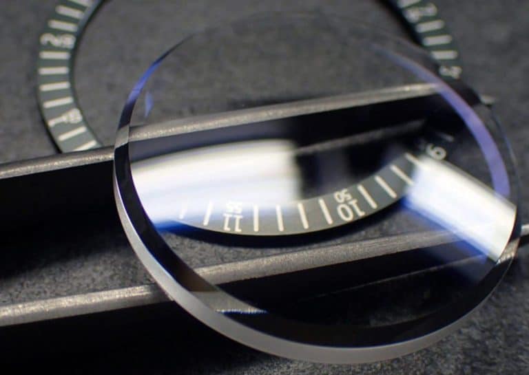 Crystal In Watch What is a Watch Crystal - Types of Watch Crystal - Romlicen